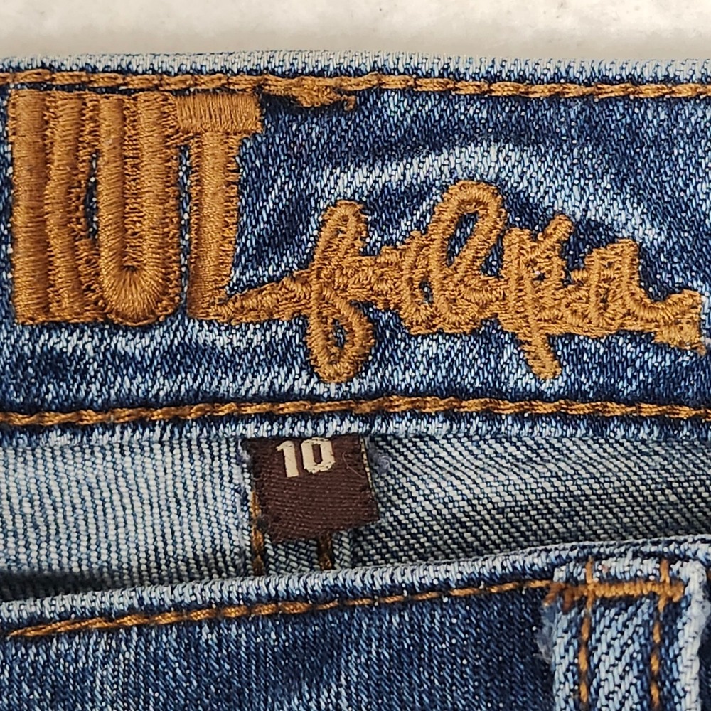 KUT from the Kloth Katy Distressed Boyfriend Denim Shorts Size 10 Cuffed - Picture 4 of 10